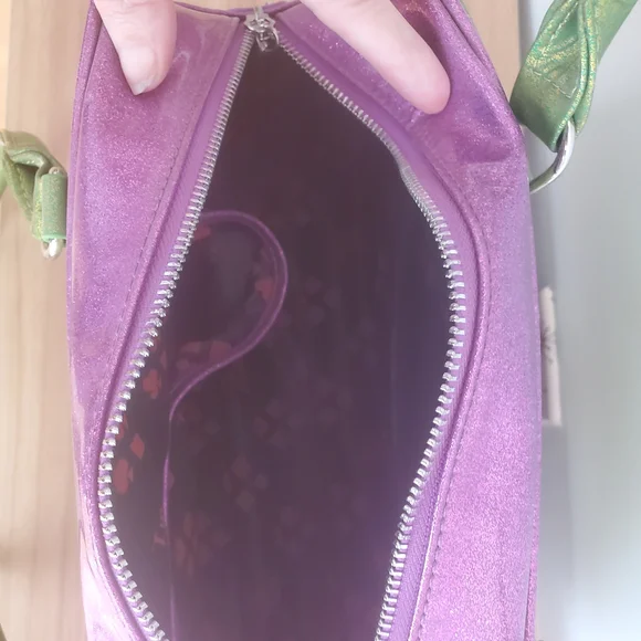 Lux de Ville Vibrant Green and Pink Satchel - Picture 2 of 3